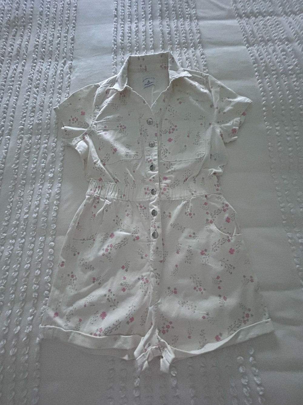 Celebrity Pink Off White Romper with Pink Floral Print Size Medium BNWOT